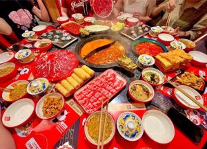 ăn tối ở Đông Hưng Trung Quốc