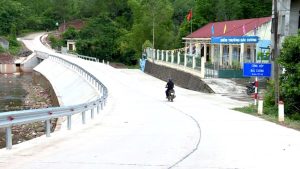 2222000 sequence 01 00 01 32 13 still003 21533908