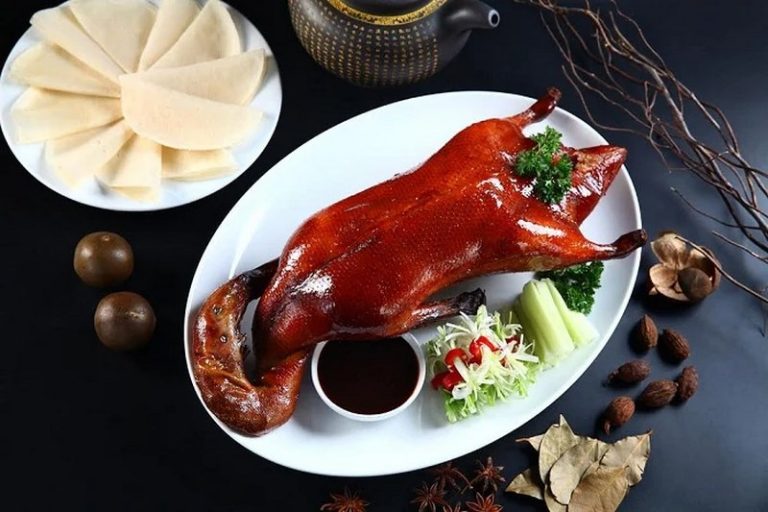 Top 4 nơi bán vịt quay ngon ở Móng Cái đảm bảo sạch sẽ