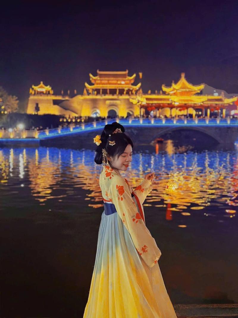 nam ninh trung quoc 25