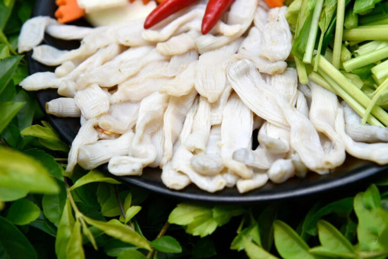 Sá sùng Quan Lạn – Đặc sản ngon nức tiếng Quảng Ninh