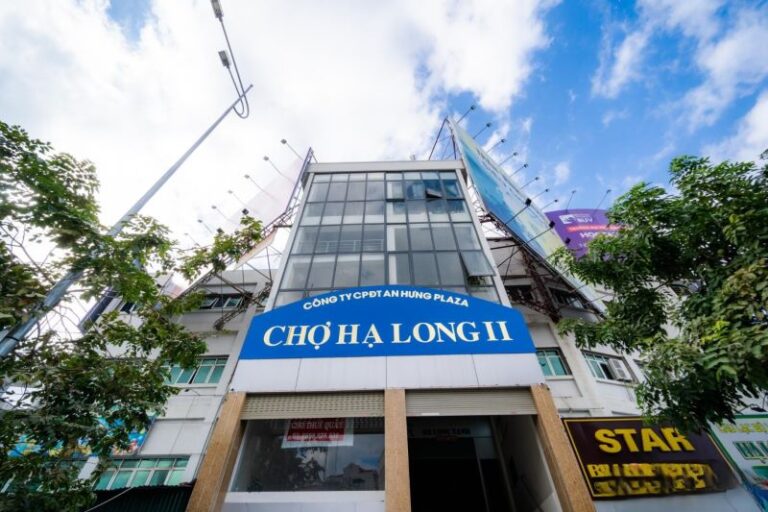 Chợ Loong Toòng Quảng Ninh: Trải nghiệm mua sắm không thể bỏ qua