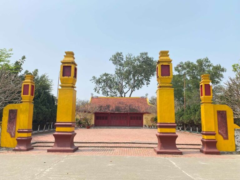 Miếu Tiên Công – nét đẹp giữa lòng Quảng Ninh