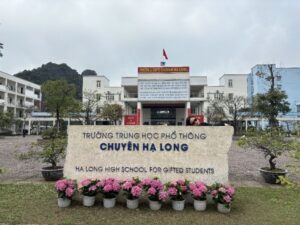 Trường THPT Chuyên Hạ Long - nơi ươm mầm tài năng của tỉnh Quảng Ninh 8 THPT Chuyên Hạ Long