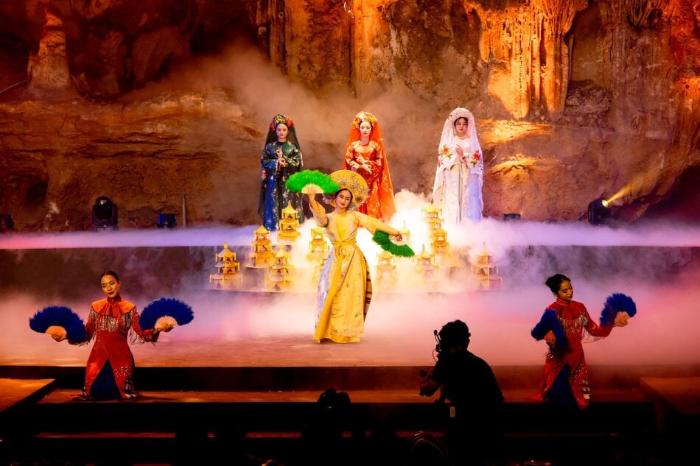 Hang Ngọc Rồng Quảng Ninh – Vẻ đẹp huyền bí giữa miền di sản 8 hang ngoc rong quang ninh 3