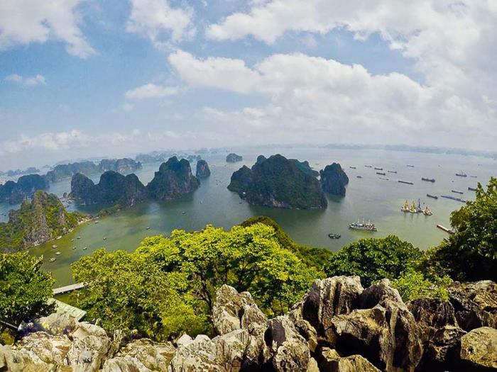 Núi Bài Thơ: Điểm đến ngắm toàn cảnh Hạ Long tuyệt đẹp 4 nui bai tho 4