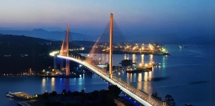Cầu Bãi Cháy: điểm check-in biểu tượng của Hạ Long 1 cau-bai-chay