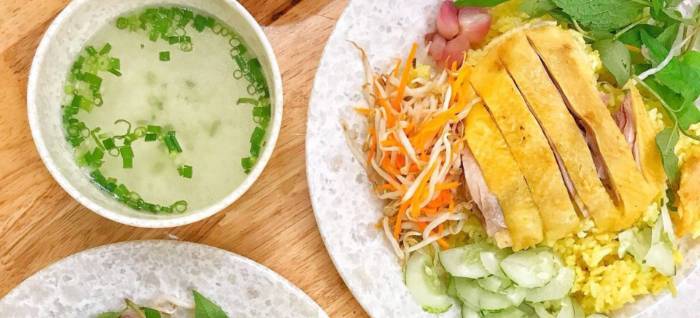 Top 5 quán cơm gà ở Quảng Ninh ăn là thèm
