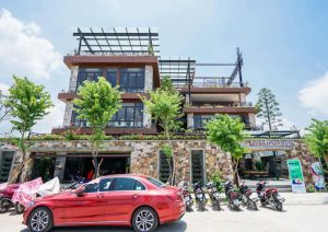 nha hang phuong nam ha long 0