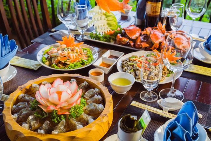 nha hang phuong nam ha long 3