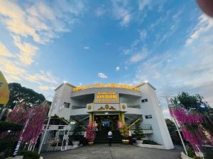 nha hang tiec cuoi van quang 0