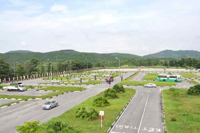 5 Trung tâm học lái xe ô tô ở Quảng Ninh uy tín 1 Trung tâm sát hạch lái xe và giám sát GTVT đường bộ Quảng Ninh