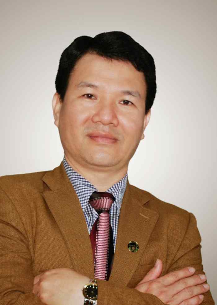 Top 4 luật sư ở Quảng Ninh giỏi, uy tín nhất 3 Luật sư Mai Tiến Dũng