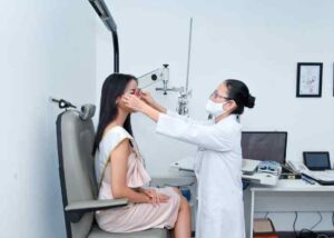 phòng khám mắt ở Quảng Ninh