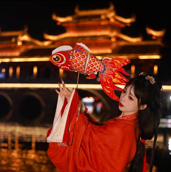Tour Nam Ninh khởi hành từ Móng Cái
